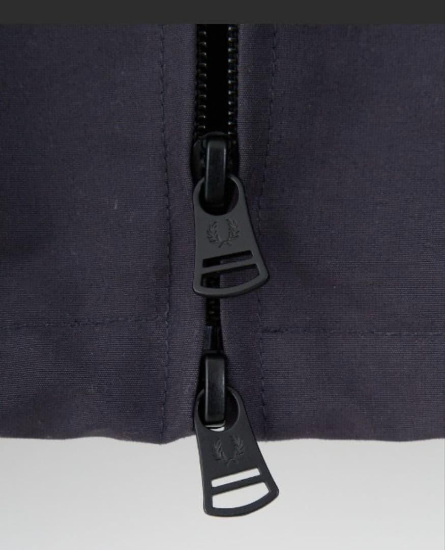 フレッドペリー別注パデットフード刺繍ジャケット