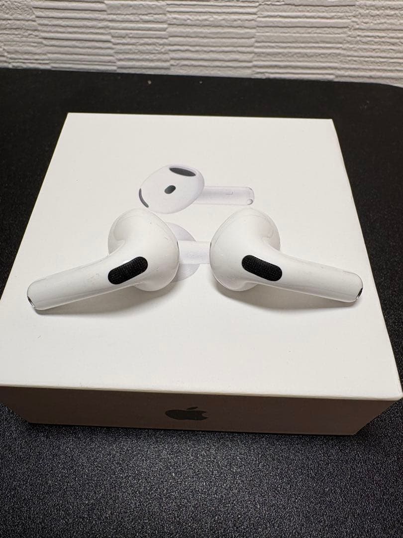 AirPods4 ノイズキャンセリング機能搭載なし