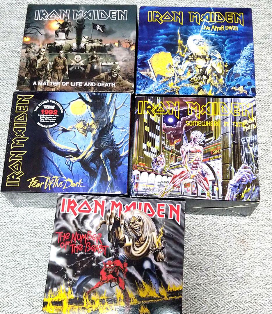 アイアン・メイデン コレクターボックス フィギュア