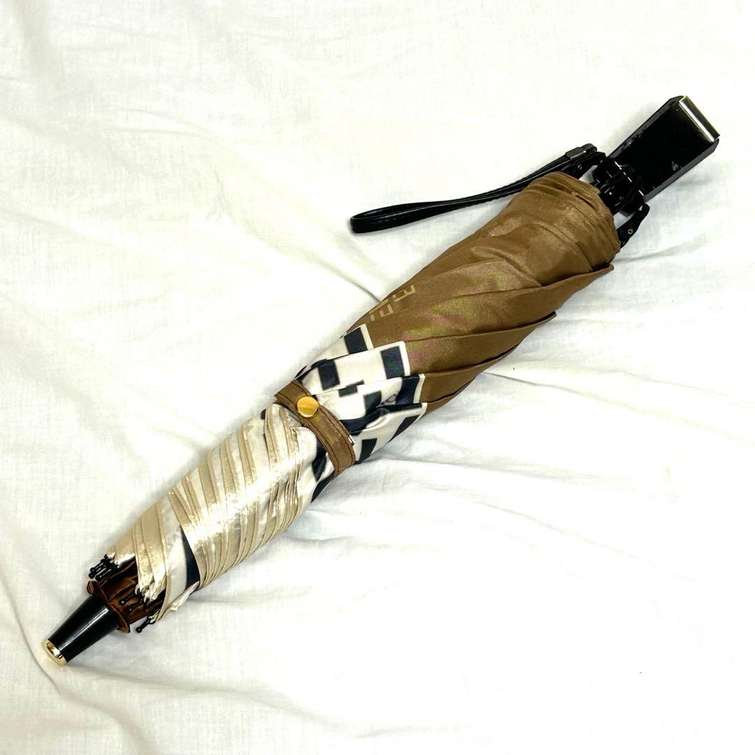 未使用品　FENDI フェンディ　折りたたみ傘　ズッカ柄