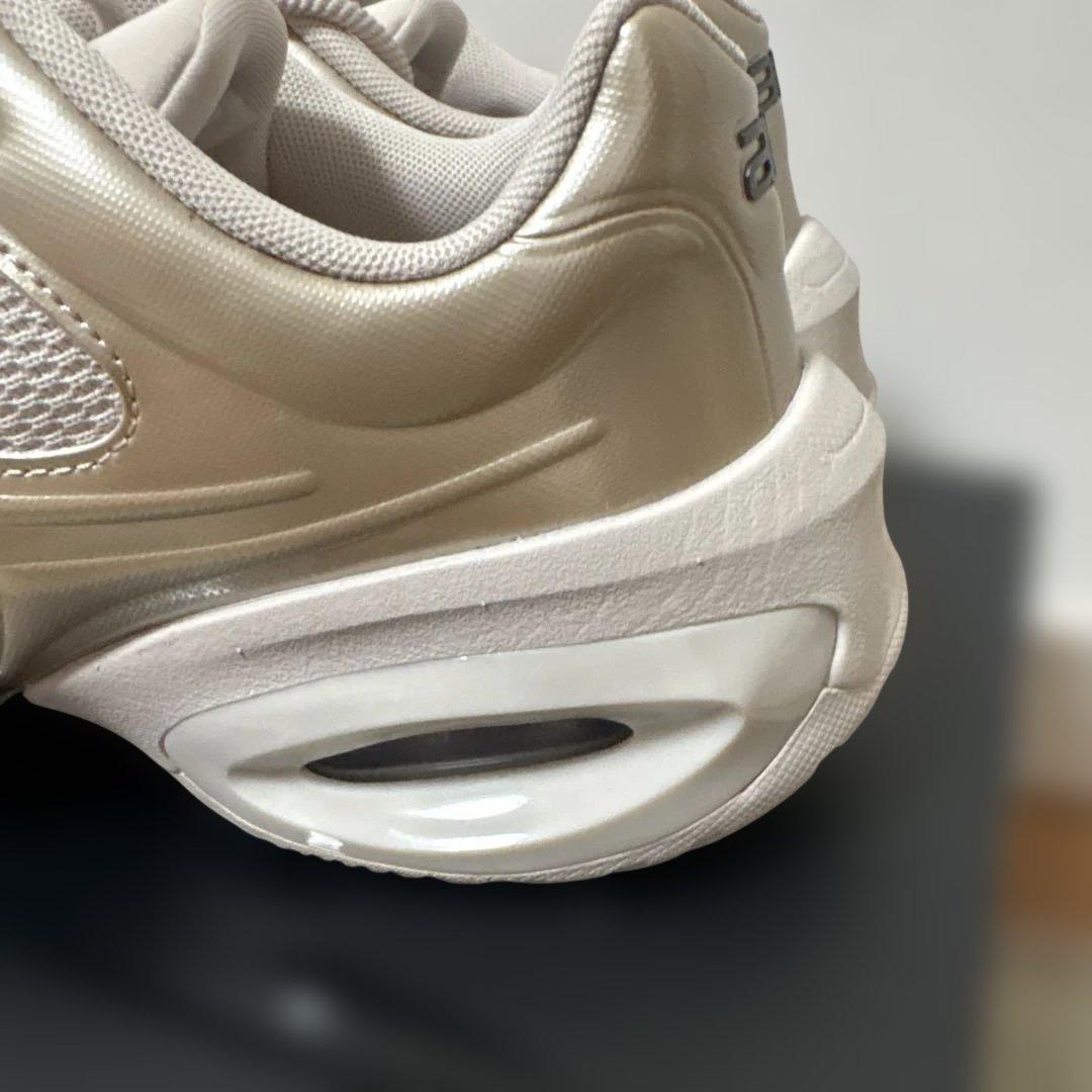 NIKE 【新品未使用品ウィメンズAir Max Muse２４cm値下げ迅速発送