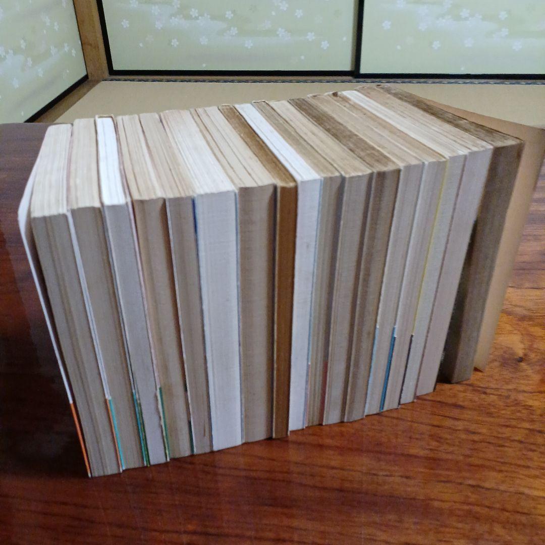 吉行淳之介角川文庫17冊セットです。