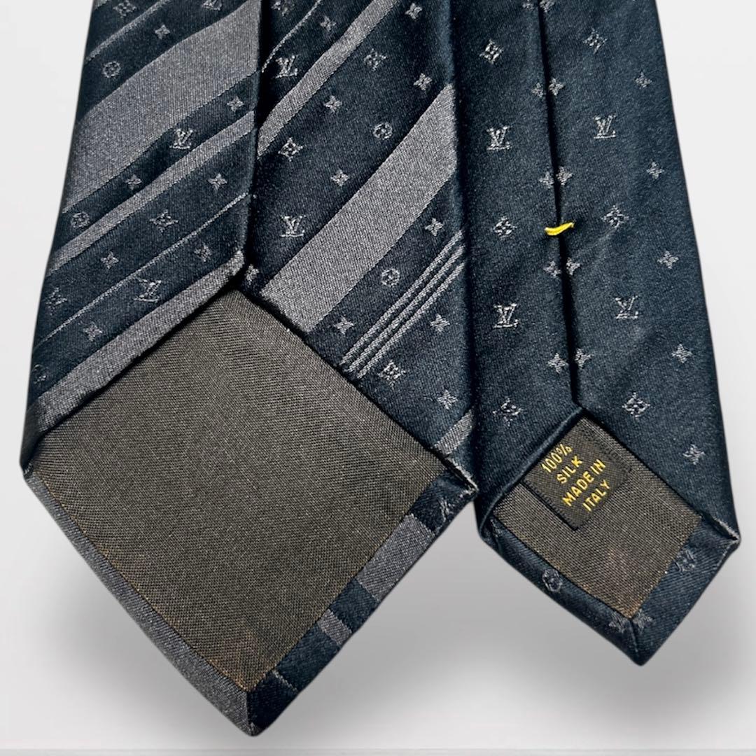 世界最高峰　ルイヴィトン 　　モノグラム　ネクタイ