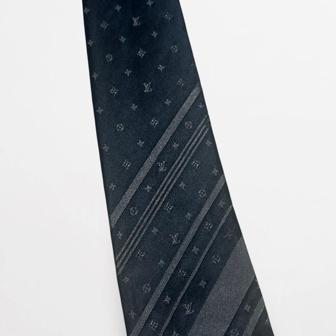 世界最高峰　ルイヴィトン 　　モノグラム　ネクタイ