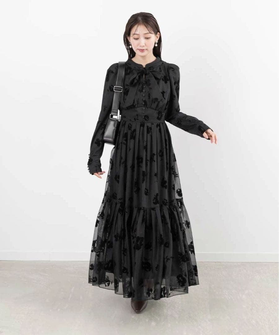 RANDA フロッキーフラワーワンピース ブラック 黒