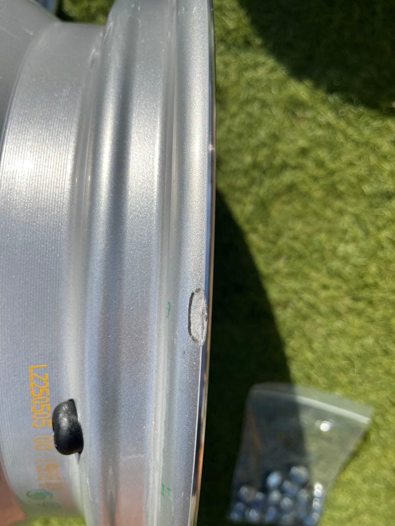 エブリイワゴン 現行型 純正ホイール 14インチ 新車外し