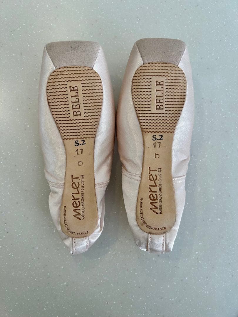 メルレ 《ベル》 トゥシューズ (サイズ17/ D幅 / S2)