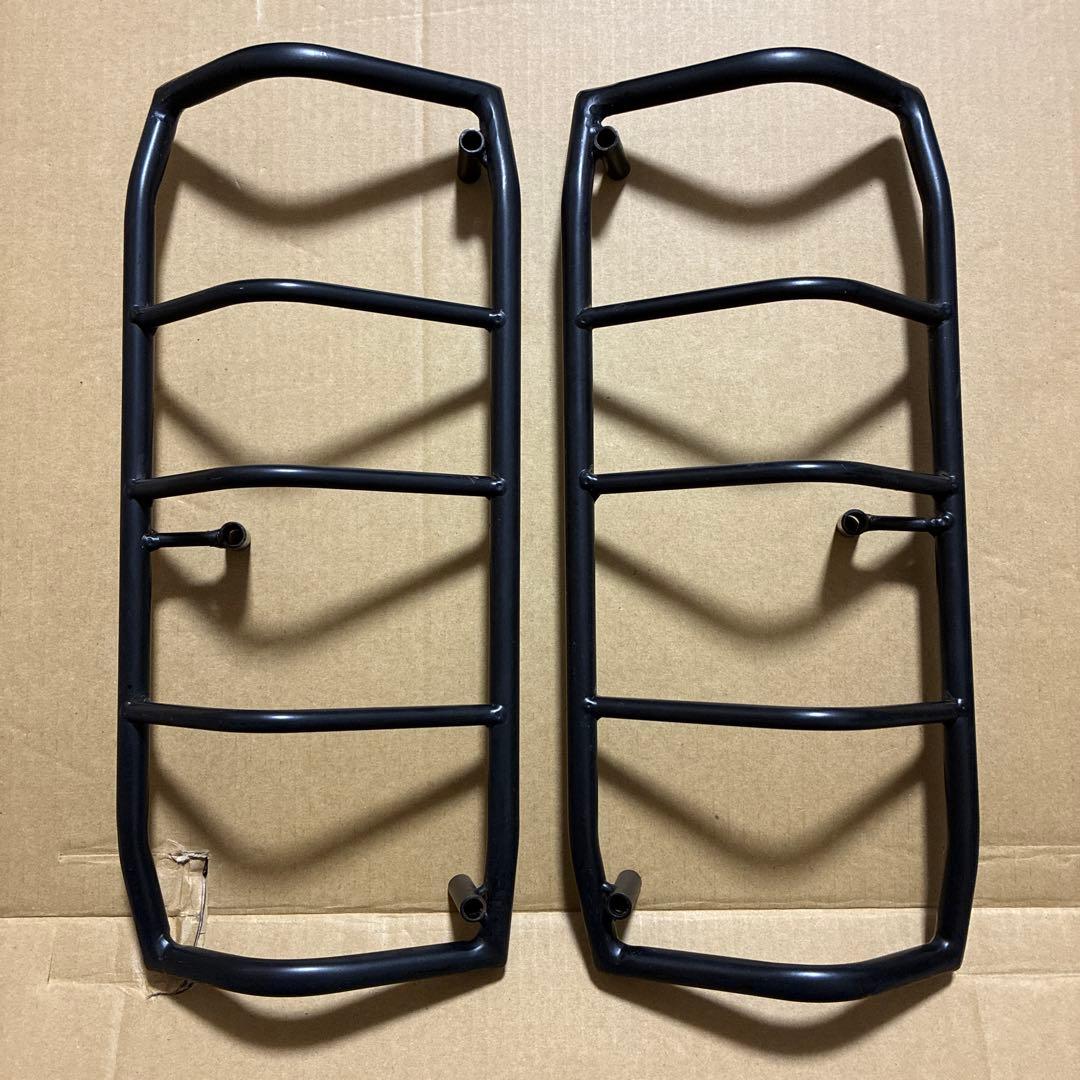 テールランプガード　Land Cruiser