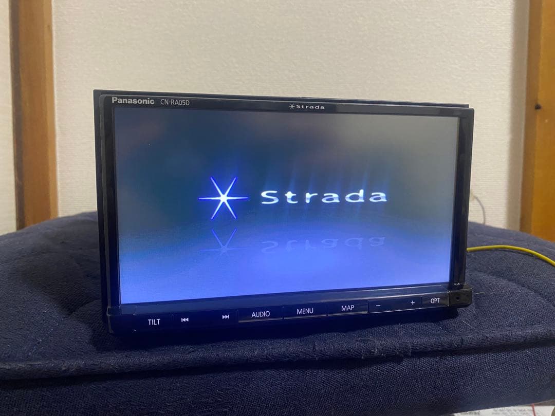 カーナビ Panasonic CN-RA05D