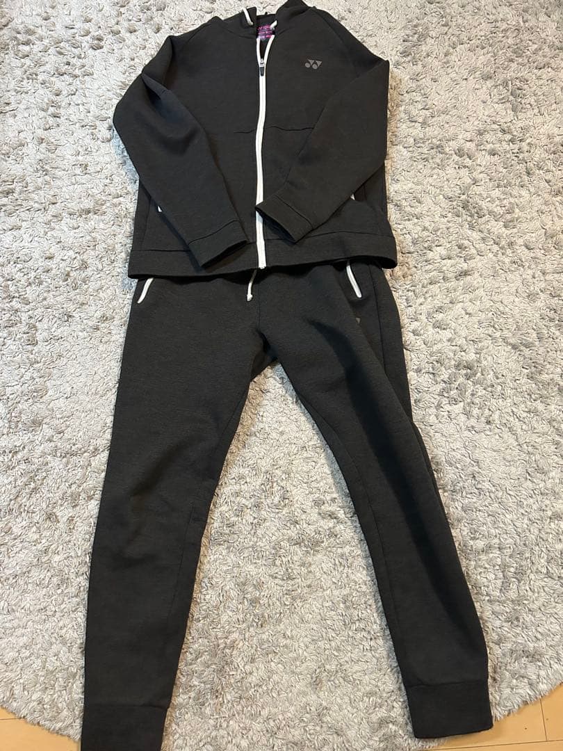 美品 YONEX セットアップ