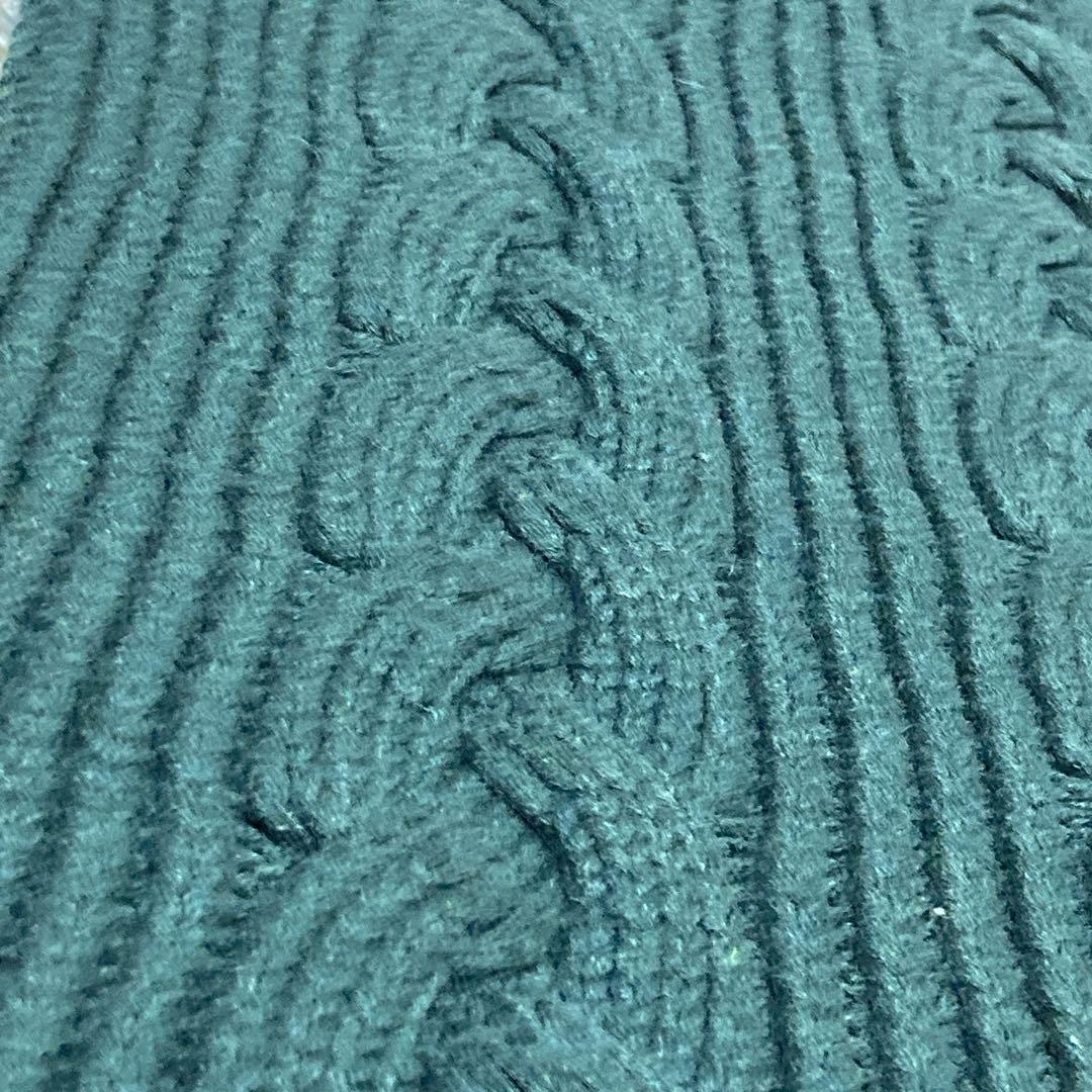 希少　新品保管品　バーバリー　現行タグ　ケーブル編マフラー　コットン深緑グリーン