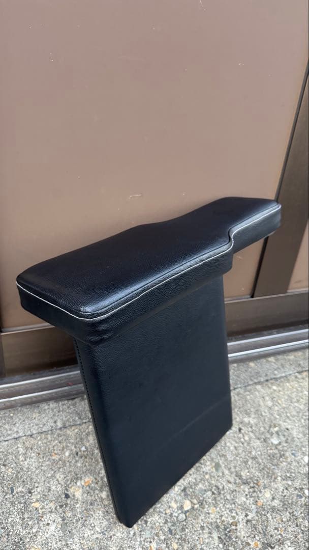 TOYOTAサクシードバン ／プロボックス50系 アームレスト