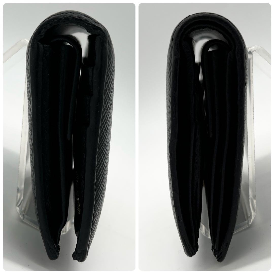 【希少美品✨】 プラダ 二つ折り財布 サフィアーノ ゴールドロゴ ブラック 黒
