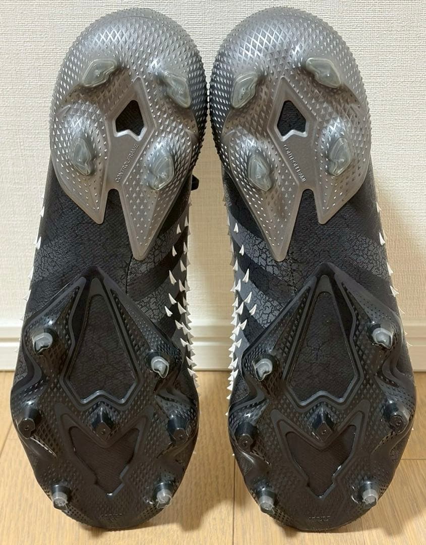 5*多様 【極美品】adidas プレデター フリーク FG FX0211