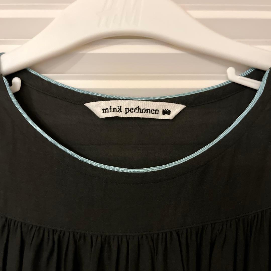 ミナペルホネン☆キッズpiha black 130ワンピース