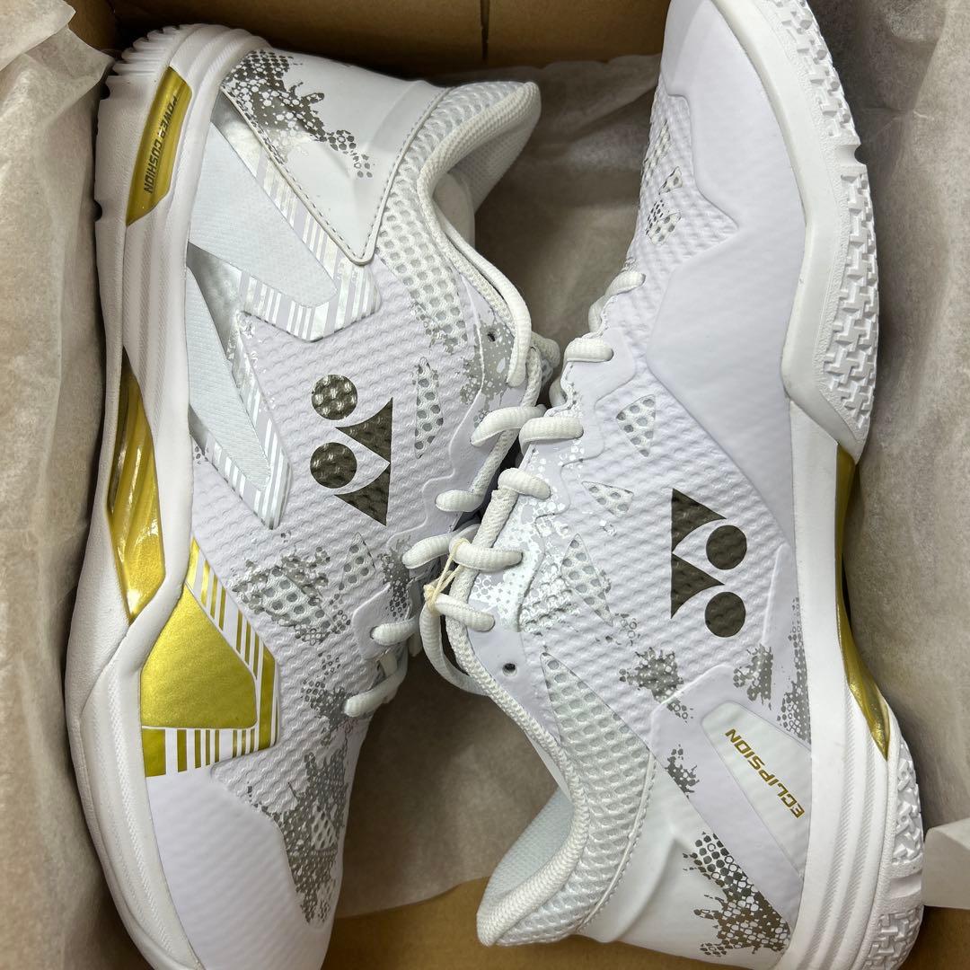 27.5㎝　エクリプションメン　新品未使用　YONEX　バドミントンシューズ