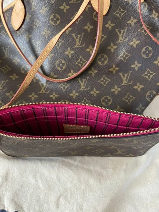 ルイヴィトン モノグラム トートバッグ　ネヴァーフル