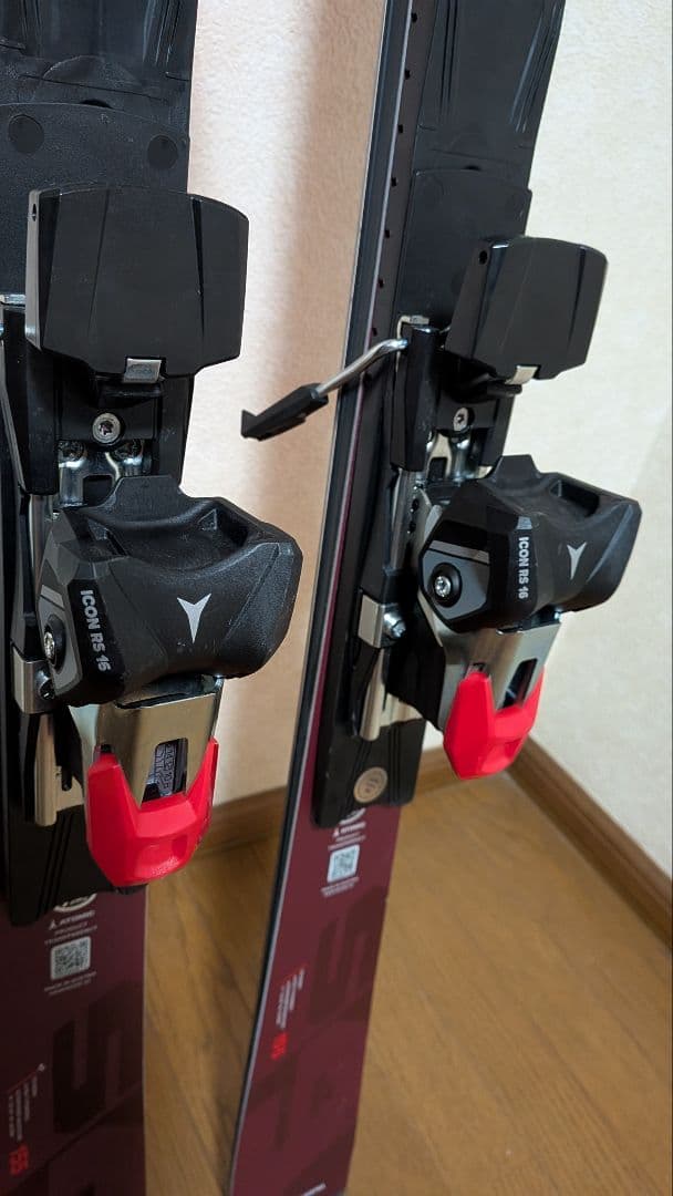 ATOMIC スキー板 REDSTER S9 FIS 155 ICON 16