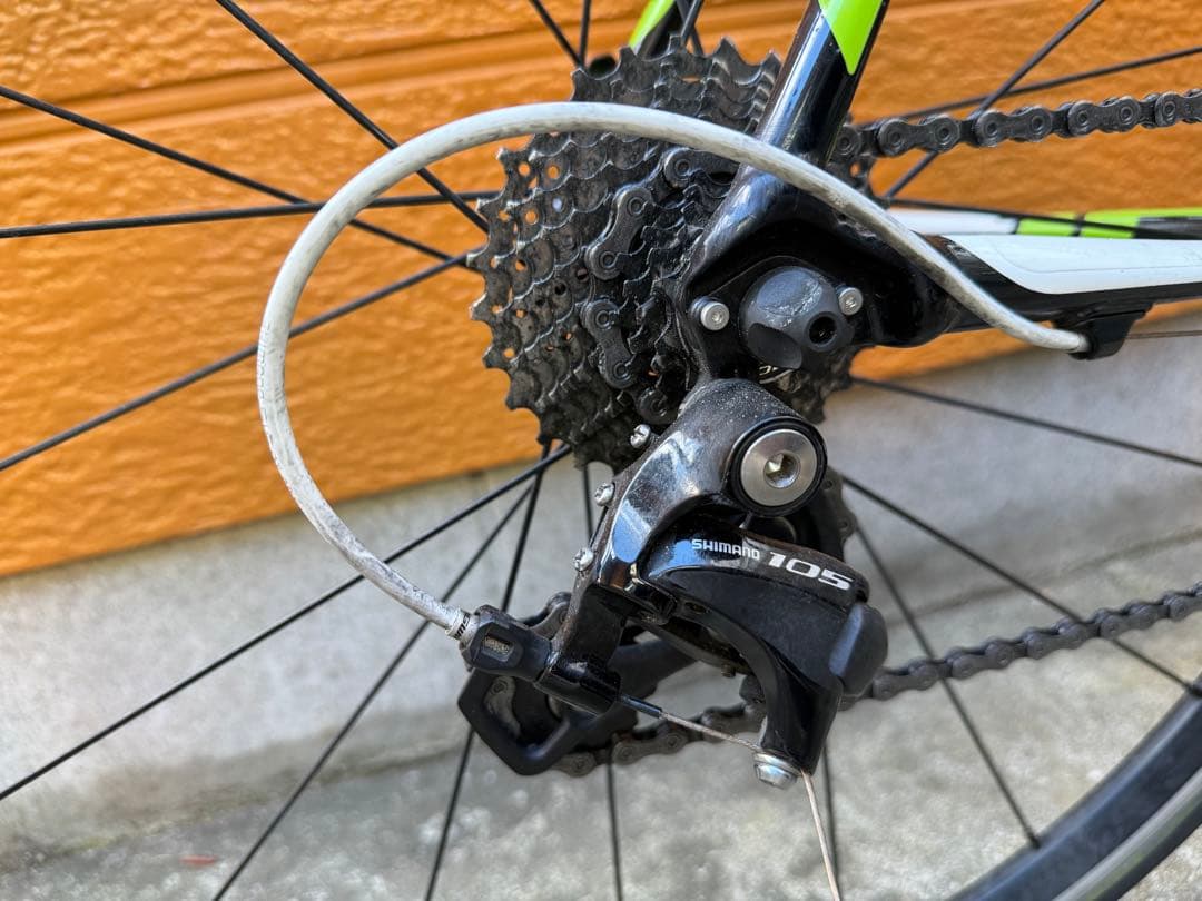 ロードバイク キャノンデール CAAD10 2015年　サイズ52