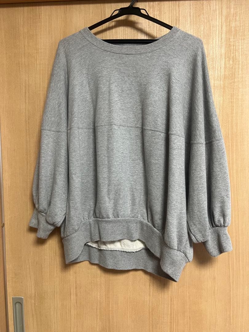 【ビアズリー 】BEARDSLEY ぷっくり裏毛袖ボリュームカットソー　グレー