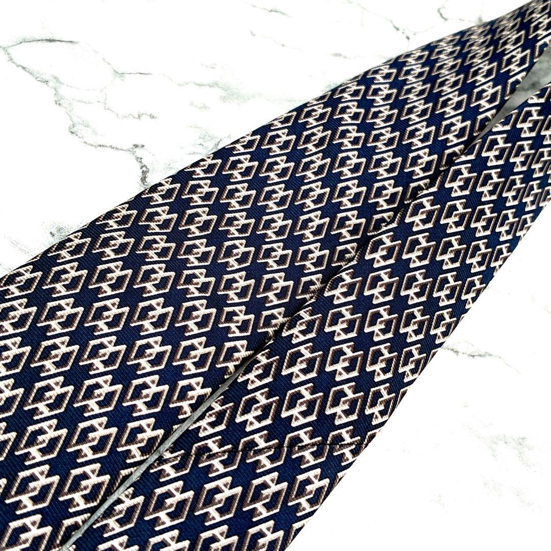 ✨未使用✨エルメス　立体3D H柄　ブラック✖️ライトゴールド　ネクタイ