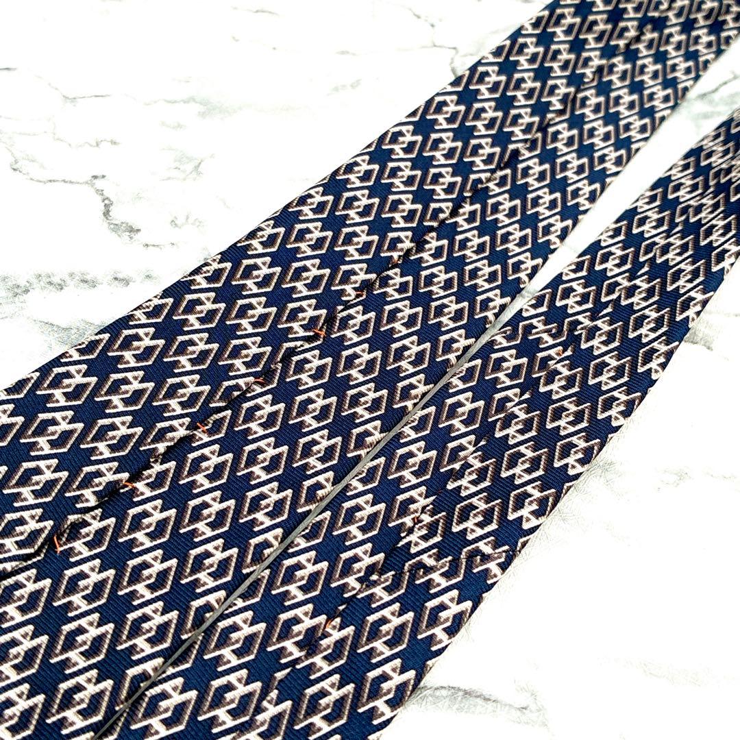 ✨未使用✨エルメス　立体3D H柄　ブラック✖️ライトゴールド　ネクタイ