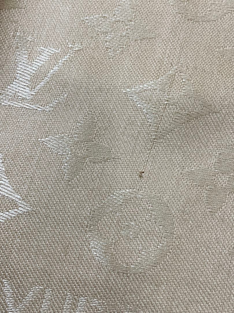 sh2303 Louis Vuitton ベージュ ストール　ルイヴィトン