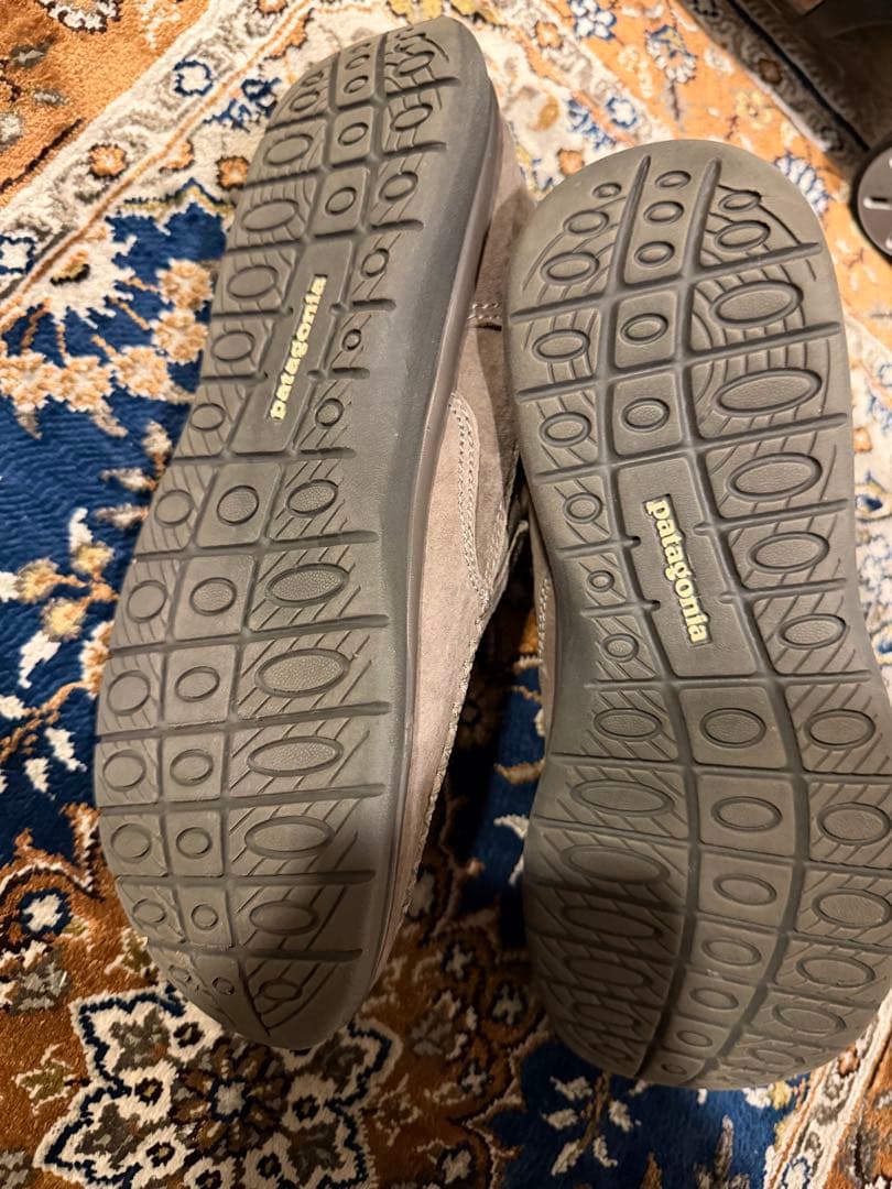patagonia グレージュ ローファー パタゴニア アウトドア シューズ 靴