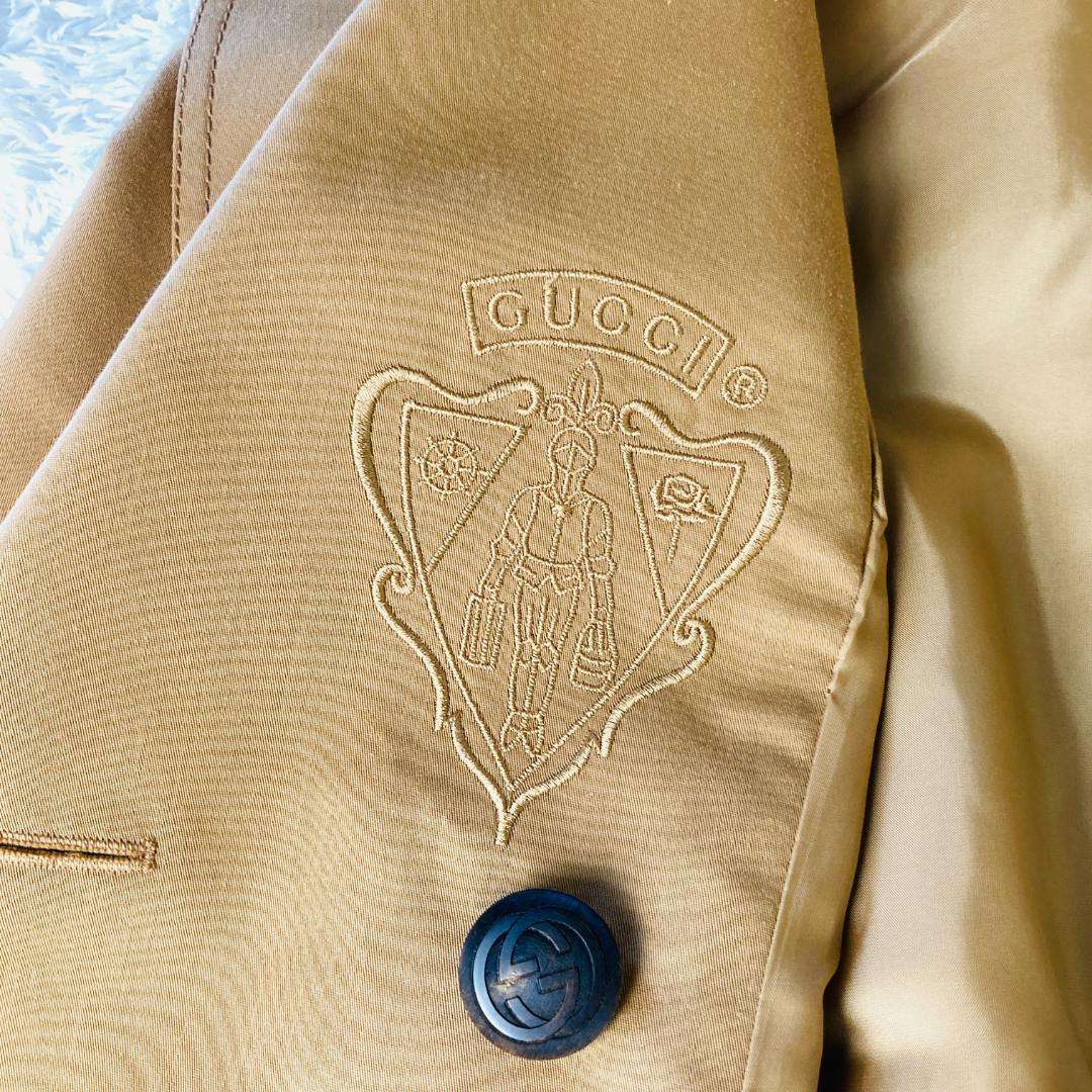 GUCCI　トレンチコート　ショート丈　グッチ　ベージュ　40サイズ　【A91】