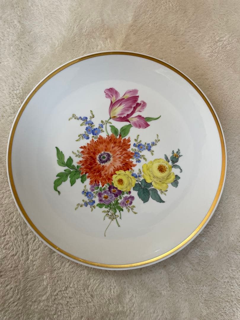 マイセン　飾り皿　フラワーブーケ　花柄金縁プレート