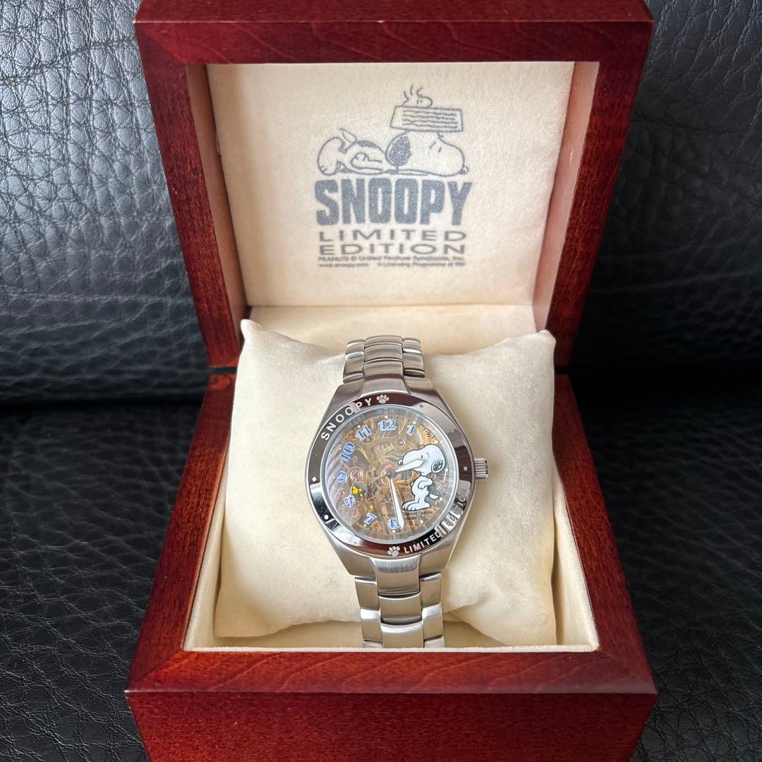 SNOOPYスヌーピー腕時計限定品未使用品