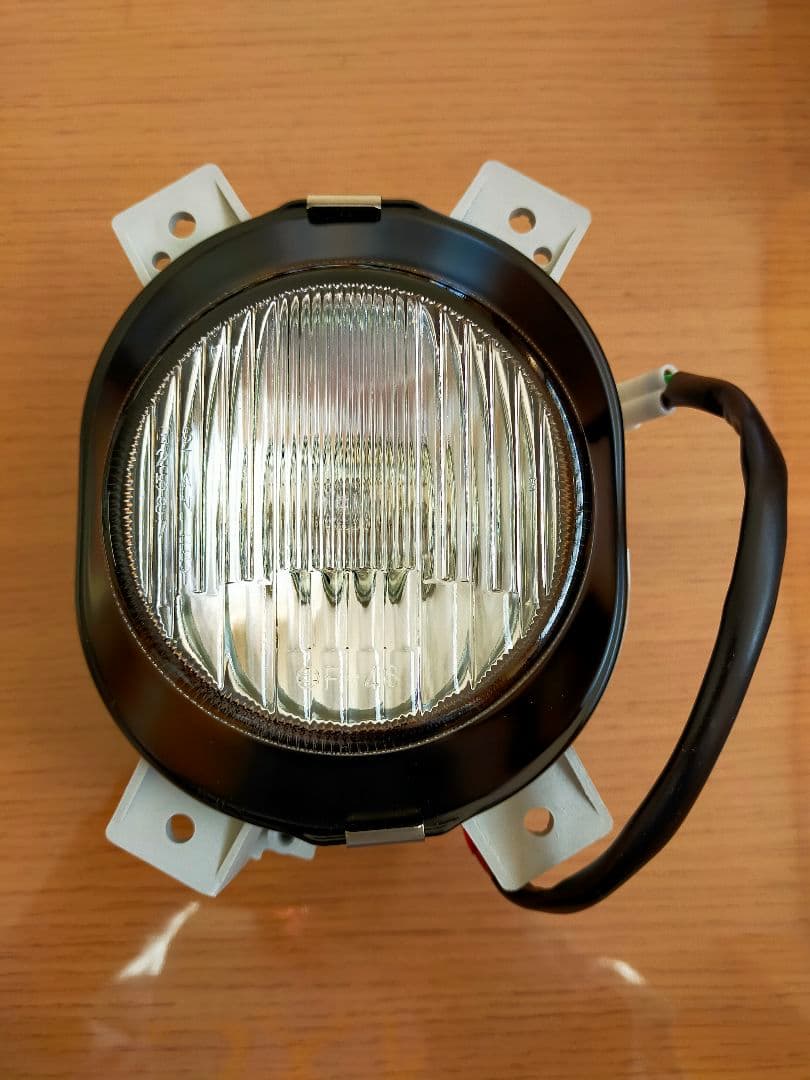 スズキ　フォグランプ　HA22S など　取扱説明書付き