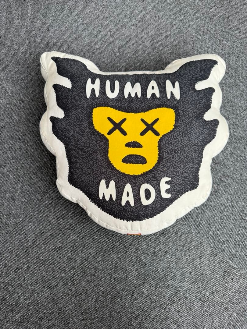 HUMAN MADE CUSHION KAWS ヒューマンメイド カウズ