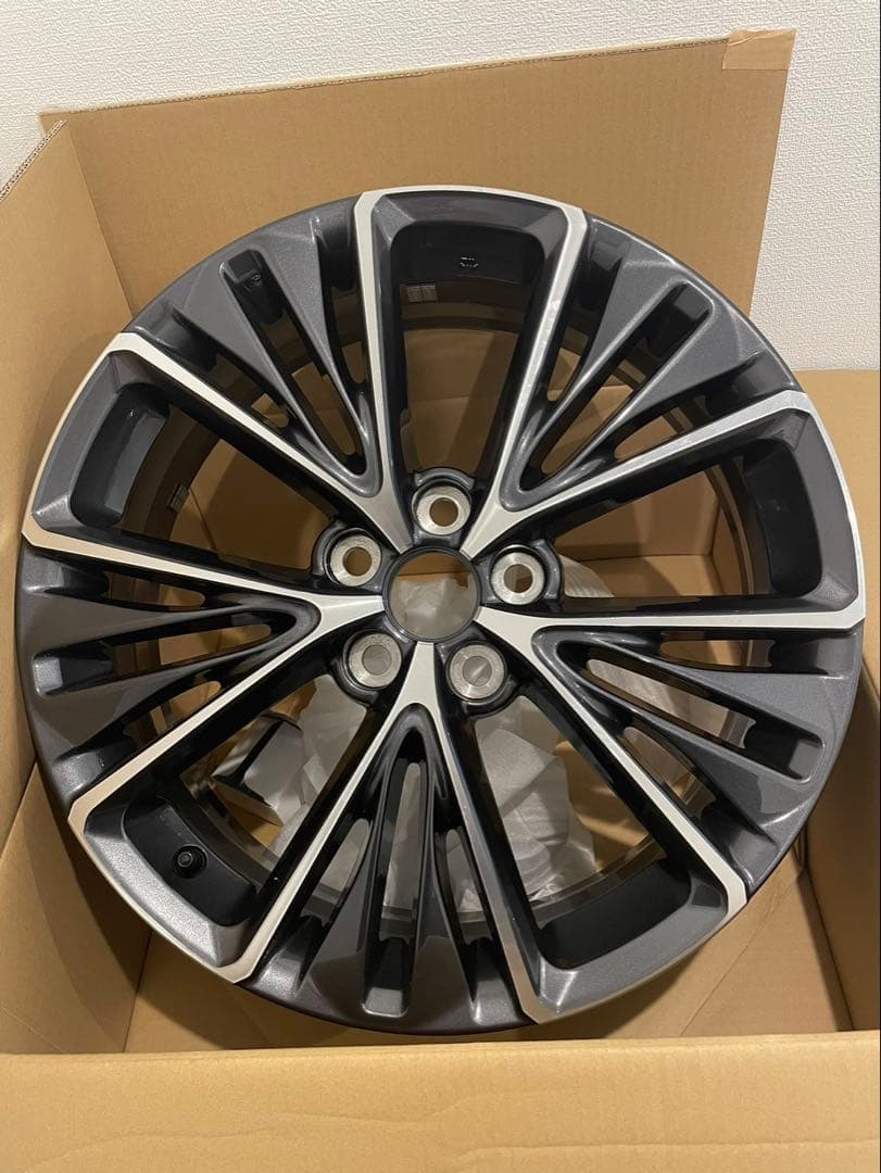 トヨタ　プリウス 60系　新車外し