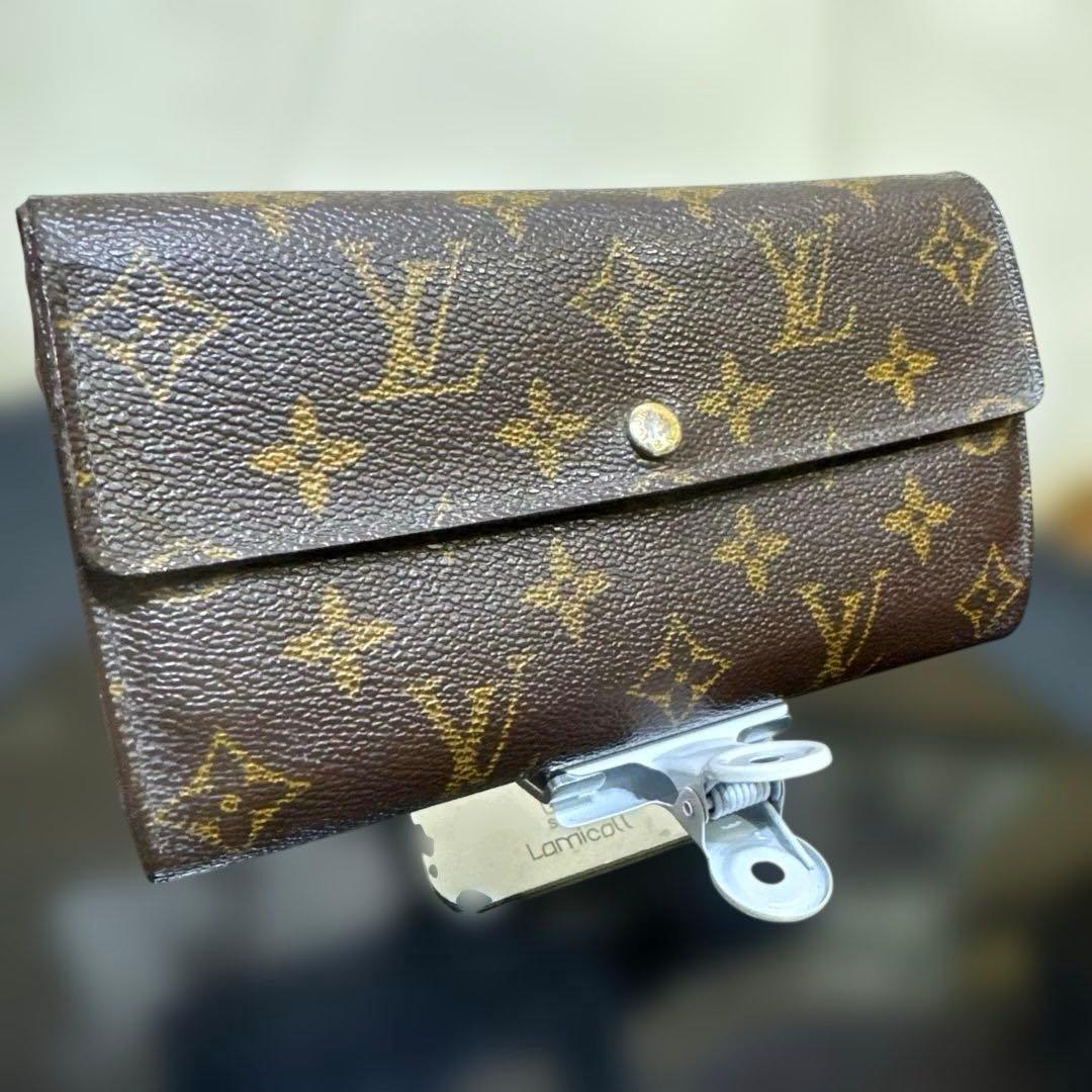 12☆良品♪カード10枚タイプ☆サラ長財布