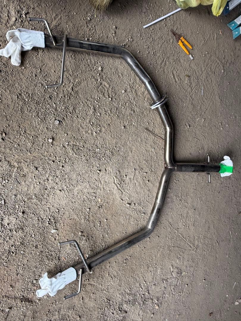 18クラウンリアピースマフラー