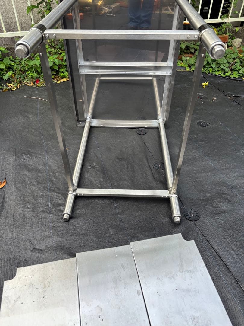 業務用ステンレス作業台　　Ｗ７５０　　（８）