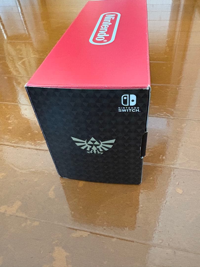 中古美品！ Nintendo Switch Lite本体 ハイラルエディション