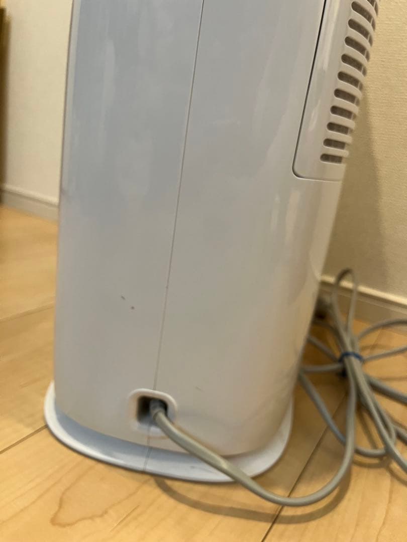 パナソニック 衣類乾燥除湿機 デシカント方式 F-YZTX60-W 2020年製