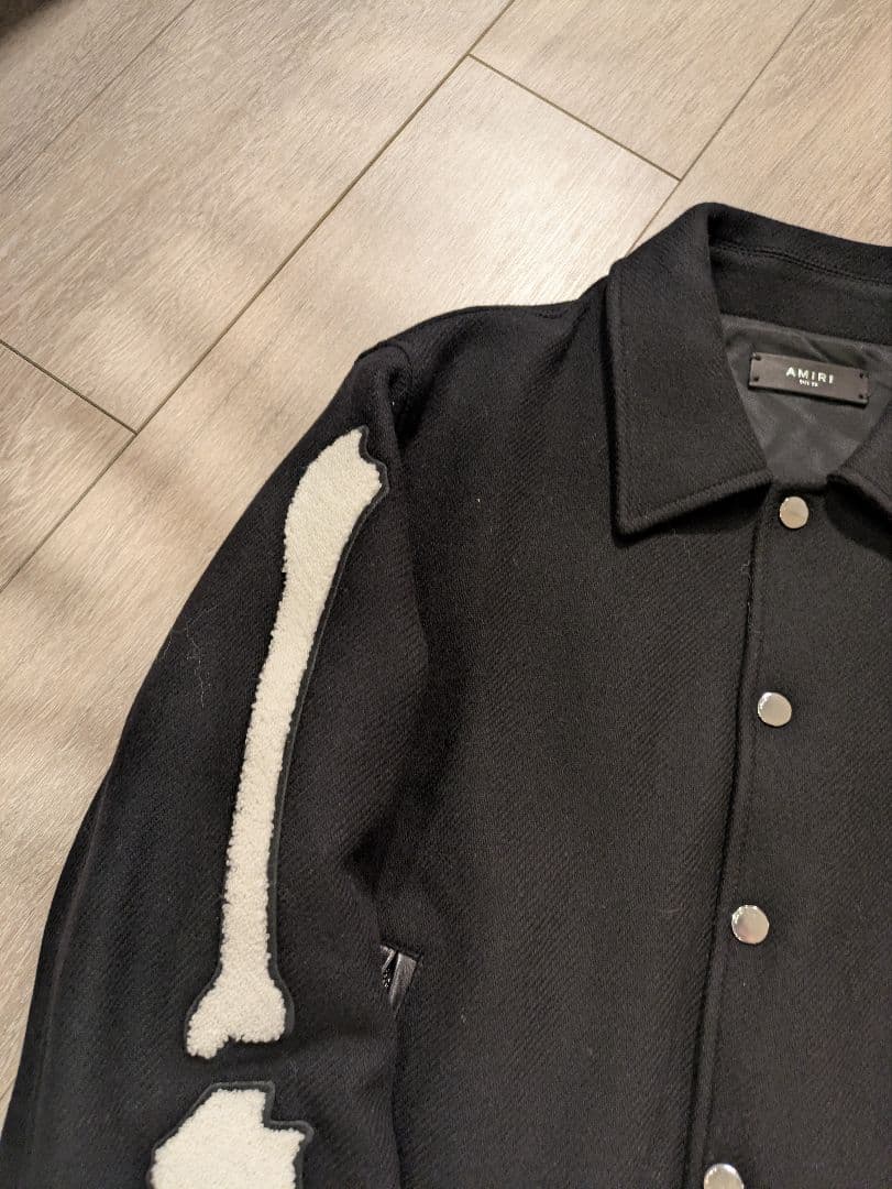 ぱるるん　Amiri 骨 ボーンバーシティウールブルゾン 50