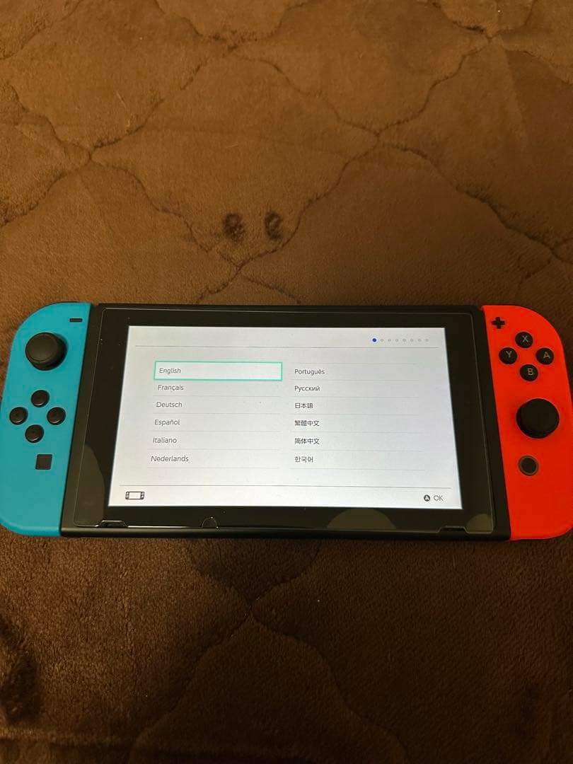 Nintendo Switch 本体＋ジョイコン