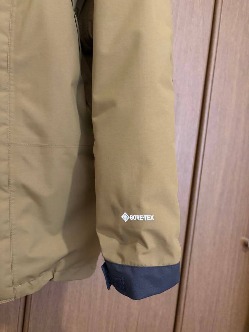 ノースフェイス　goretex マウンテンインサレーションジャケット　150