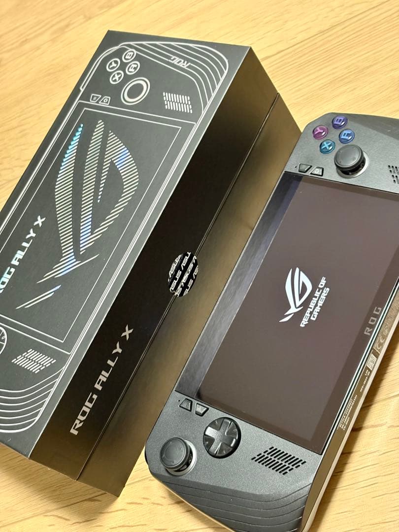 ASUS ROG Ally X 【ゲーミングUMPC】　ケース付き　美品