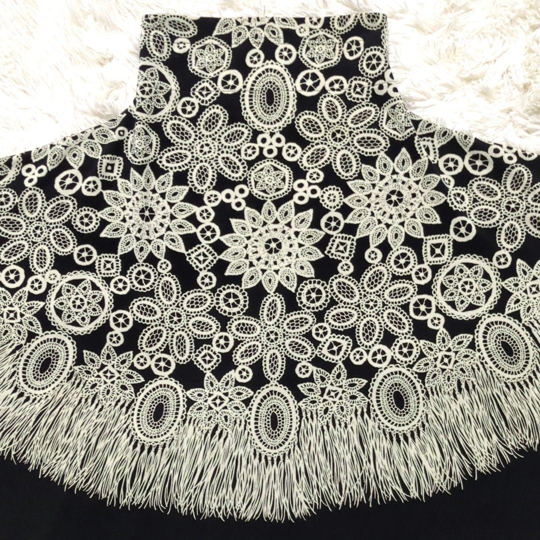 【専用】TOKUKO 1er VOL　前開き チュニック　羽織物　お花　刺繍