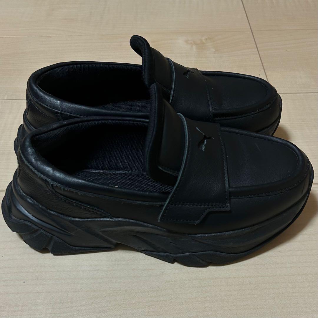 PUMA ローファースニーカー