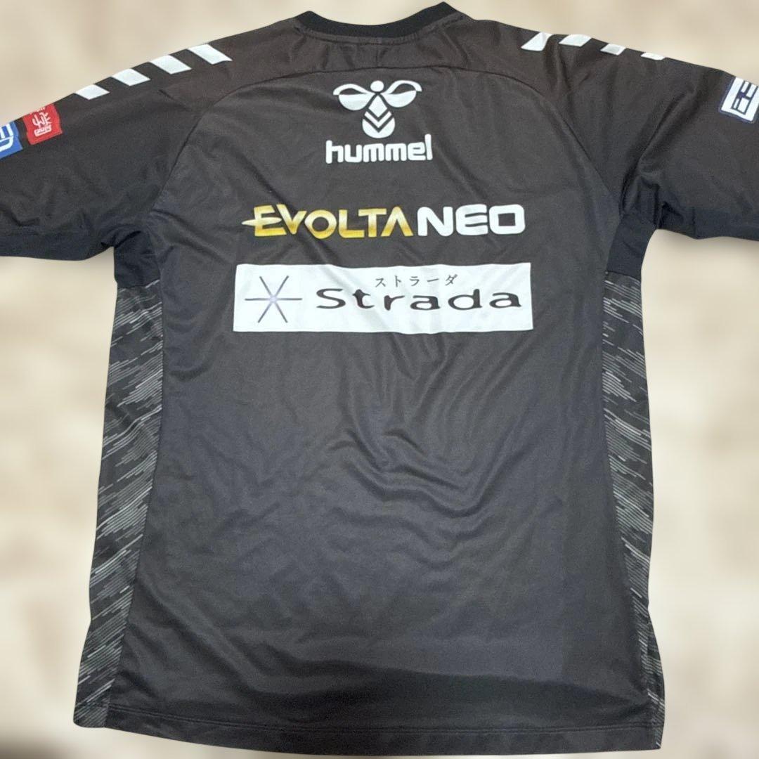 V*》様 ガンバ大阪 支給品 hummel 長袖シャツ 黒 ROHTO