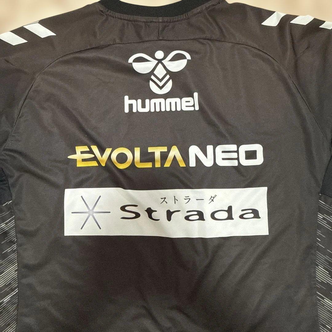 V*》様 ガンバ大阪 支給品 hummel 長袖シャツ 黒 ROHTO