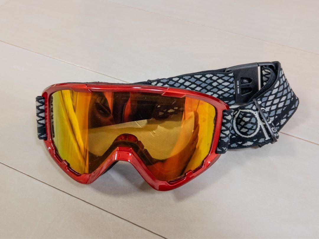 スノーボードセット（ボード、ビンディング、ケース、ゴーグル、グローブ）