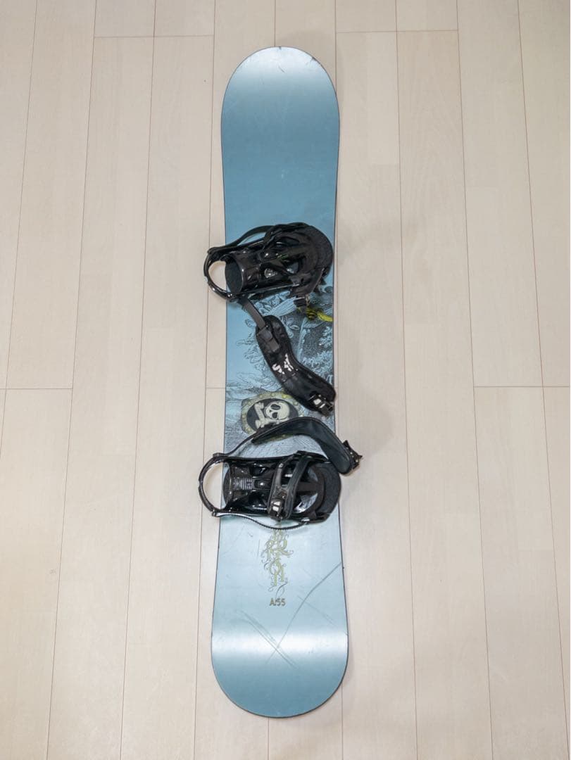 スノーボードセット（ボード、ビンディング、ケース、ゴーグル、グローブ）