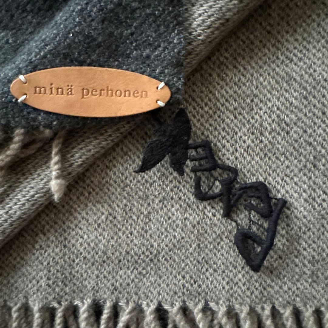 お*ん様 新品未使用　ミナペルホネン　カシミヤストール　マフラー　 定価以下
